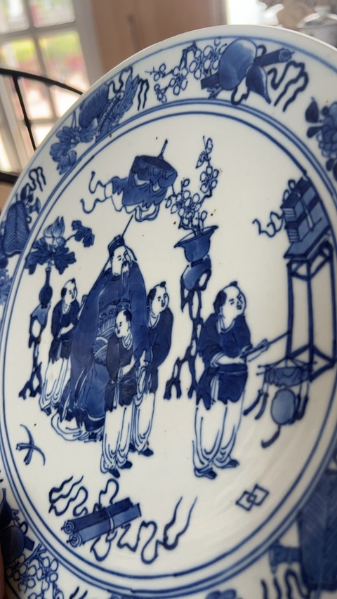 古玩陶瓷人物紋青花盤真品鑒賞圖