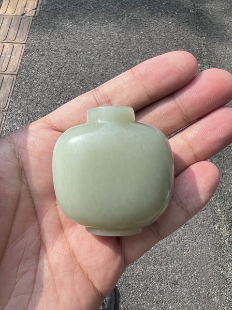 古玩玉器鼻煙壺真品鑒賞圖