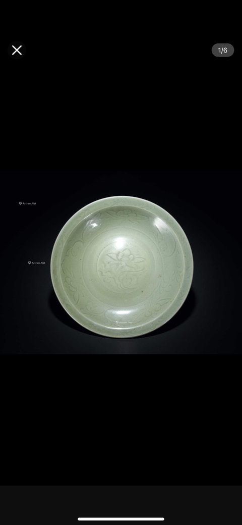 古玩陶瓷龍泉窯青釉盤真品鑒賞圖