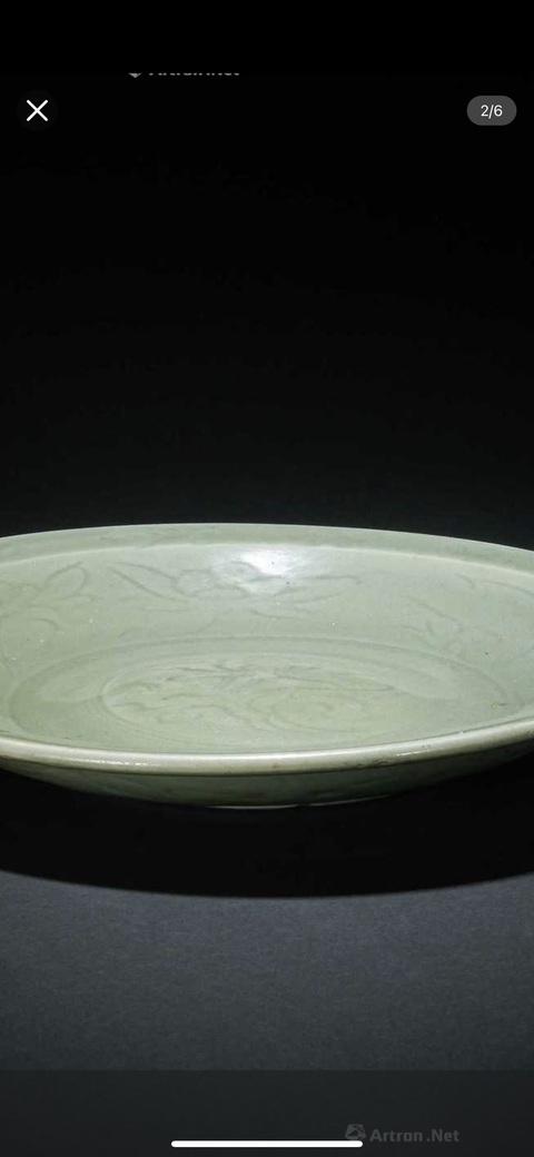 古玩陶瓷龍泉窯青釉盤真品鑒賞圖