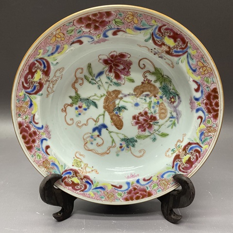 古玩陶瓷清雍正·松鼠葡萄細路粉彩盤拍賣,當(dāng)前價格2890元