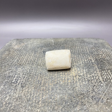 古玩陶瓷漢白玉珠子真品鑒賞圖
