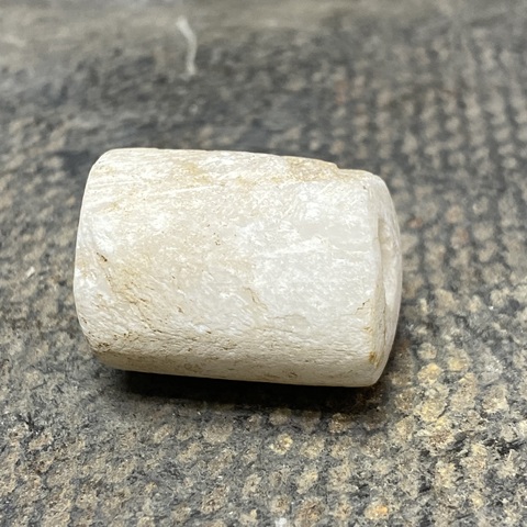 古玩陶瓷漢白玉珠子真品鑒賞圖