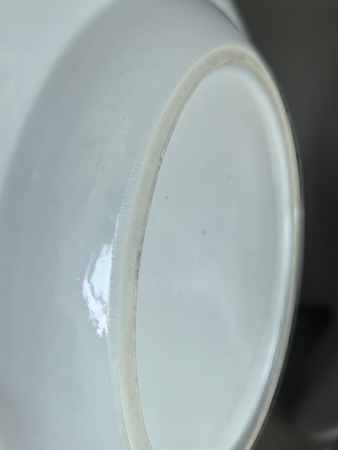 古玩陶瓷樓臺亭閣山水紋青花盤真品鑒賞圖