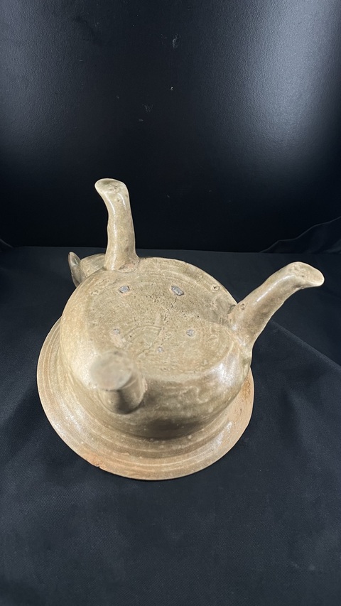 古玩陶瓷青瓷三足匜真品鑒賞圖