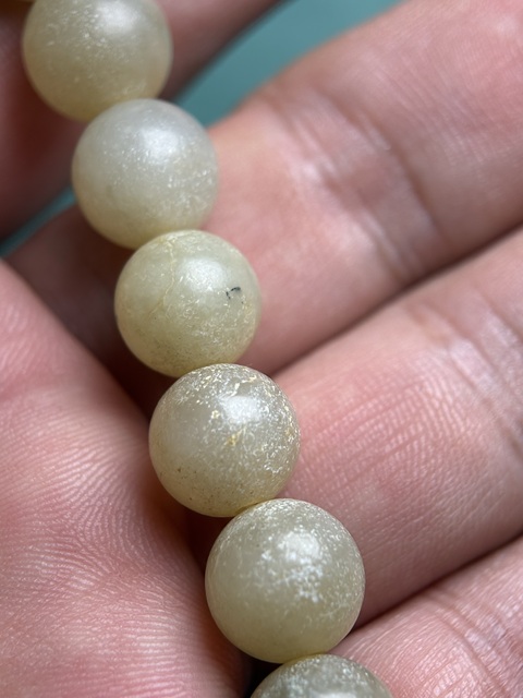 古玩玉器明代滿灰皮玉珠子手鏈2拍賣，當前價格9800元