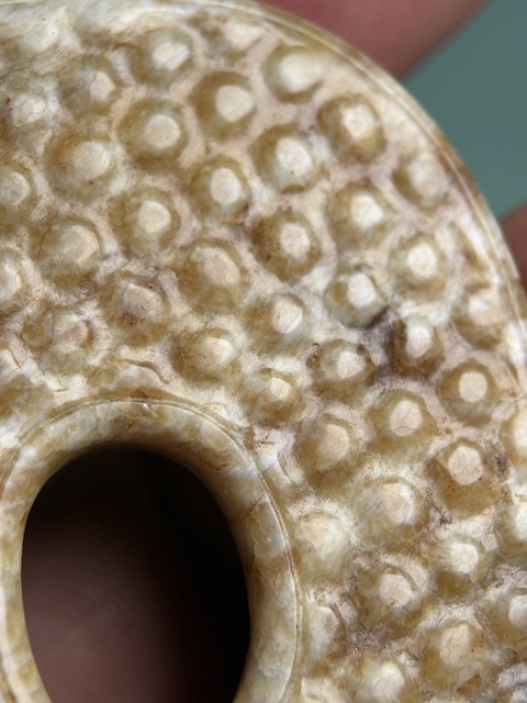 古玩玉器明代美沁龍紋異形璧拍賣，當前價格20800元