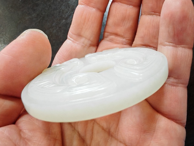 古玩玉器和田玉雕“復(fù)合紋璧”真品鑒賞圖