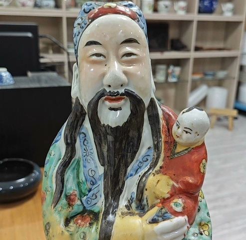 古玩陶瓷福星粉彩塑像真品鑒賞圖