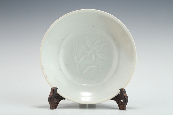 古玩陶瓷宋代·影青釉模印花卉紋碗真品鑒賞圖