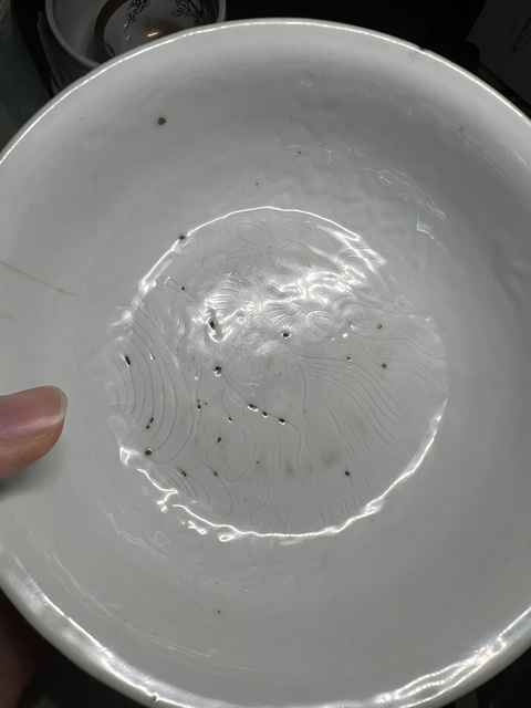 古玩陶瓷海水江崖馬紋臥足碗真品鑒賞圖