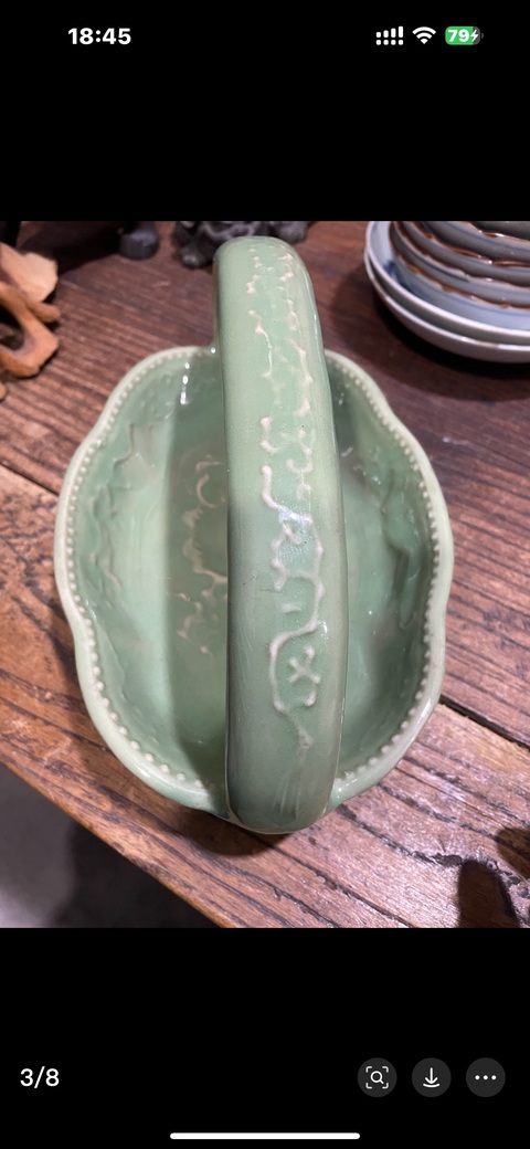 古玩陶瓷青瓷提籃真品鑒賞圖