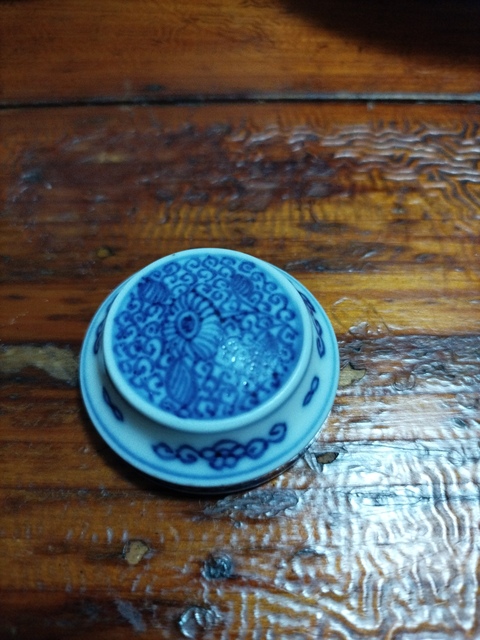 古玩陶瓷青花蓋子真品鑒賞圖