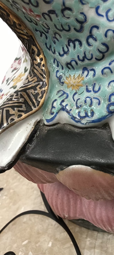 古玩陶瓷民國時期粉彩送子觀音瓷塑真品鑒賞圖