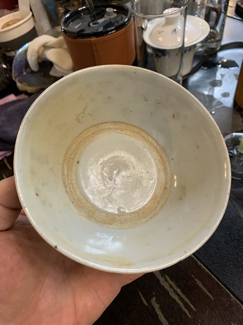 古玩陶瓷白釉大碗真品鑒賞圖