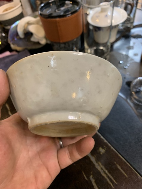 古玩陶瓷白釉大碗真品鑒賞圖