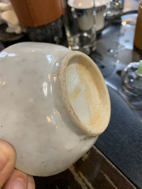 古玩陶瓷白釉大碗真品鑒賞圖