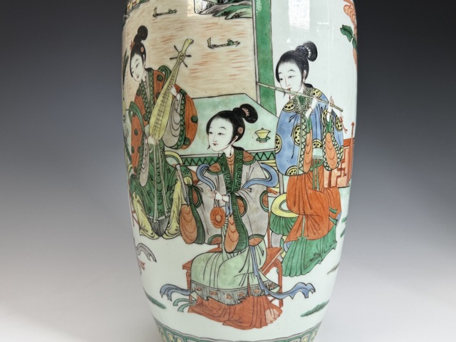 古玩陶瓷清晚期·五彩仕女人物故事紋觀音大瓶拍賣，當前價格18888元