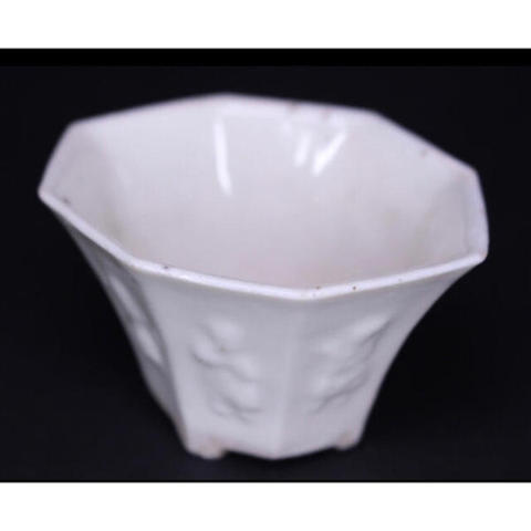 古玩陶瓷德化白瓷八方杯真品鑒賞圖