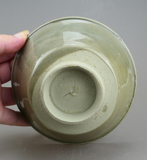古玩陶瓷明代·青釉碗真品鑒賞圖