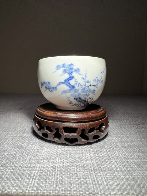 古玩陶瓷松竹梅鶴青花杯真品鑒賞圖