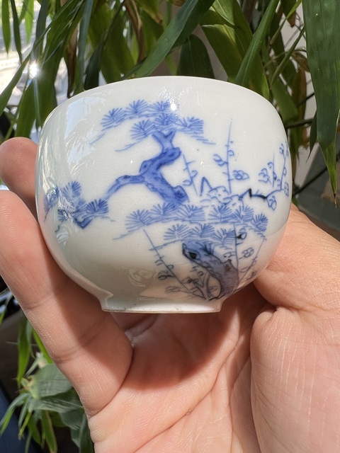 古玩陶瓷松竹梅鶴青花杯真品鑒賞圖