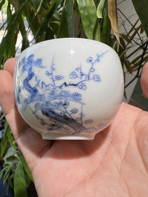 古玩陶瓷松竹梅鶴青花杯真品鑒賞圖