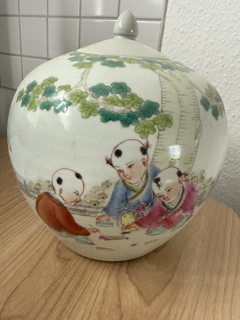 古玩陶瓷幾十年 粉彩人物紋罐真品鑒賞圖