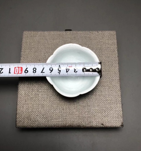 古玩陶瓷青白釉花口杯真品鑒賞圖