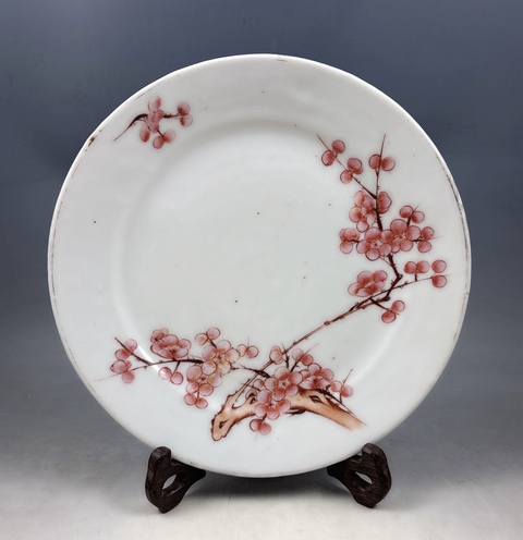 古玩陶瓷粉彩梅花紋盤真品鑒賞圖