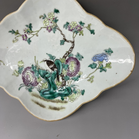 古玩陶瓷清晚期-粉彩花鳥紋海棠貢盤拍賣,當前價格1999元