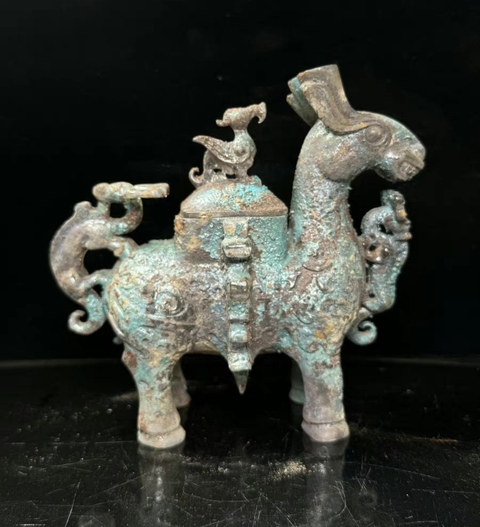 古玩雜項琉璃仿高古青銅瑞獸尊真品鑒賞圖