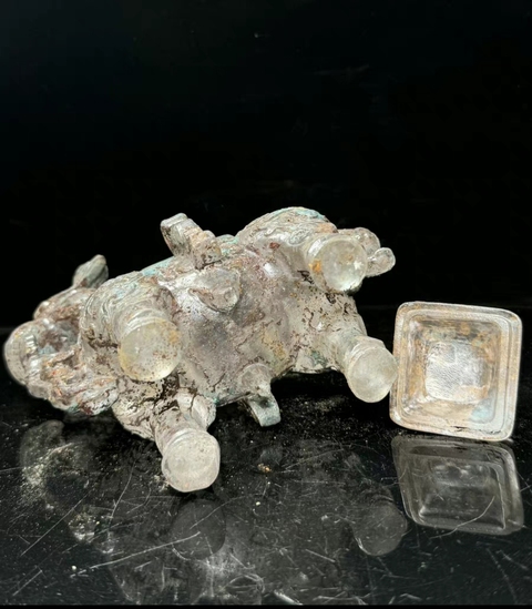 古玩雜項琉璃仿高古青銅瑞獸尊真品鑒賞圖