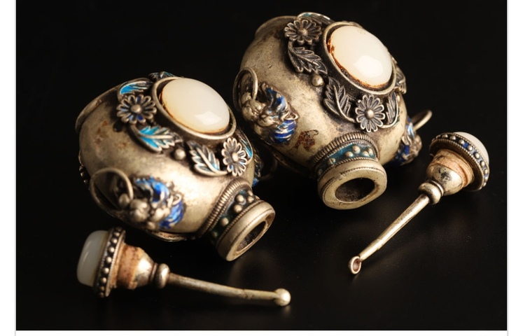 古玩玉器玉鑲鼻煙壺真品鑒賞圖