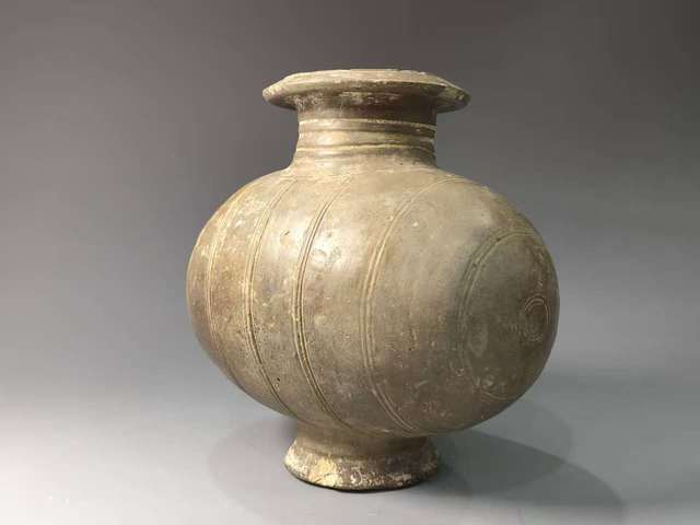 古玩陶瓷罐真品鑒賞圖