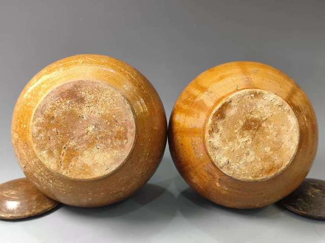 古玩陶瓷瓶真品鑒賞圖