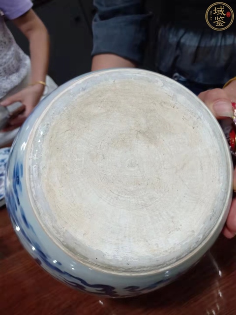 古玩陶瓷青花云龍三現圖罐真品鑒賞圖