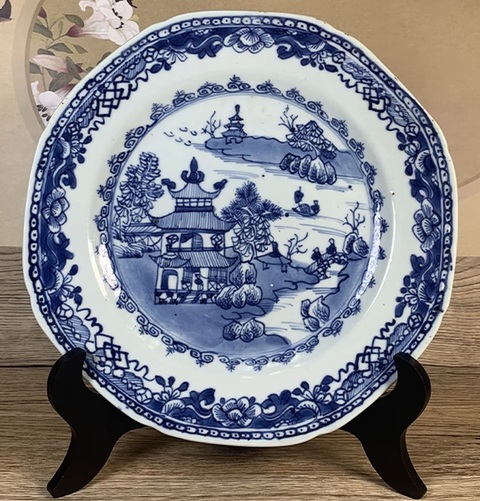 古玩陶瓷清乾隆亭臺樓閣八方盤拍賣，當前價格800元