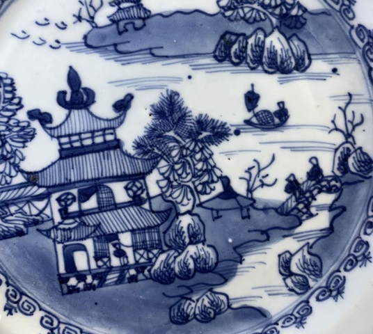 古玩陶瓷清乾隆亭臺樓閣八方盤拍賣，當前價格800元