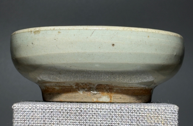 古玩陶瓷龍泉青瓷水洗真品鑒賞圖