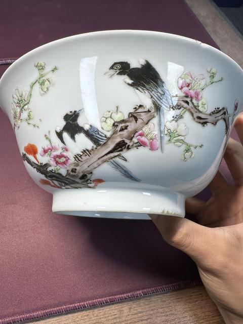 古玩陶瓷18世紀 粉彩喜上眉梢碗真品鑒賞圖
