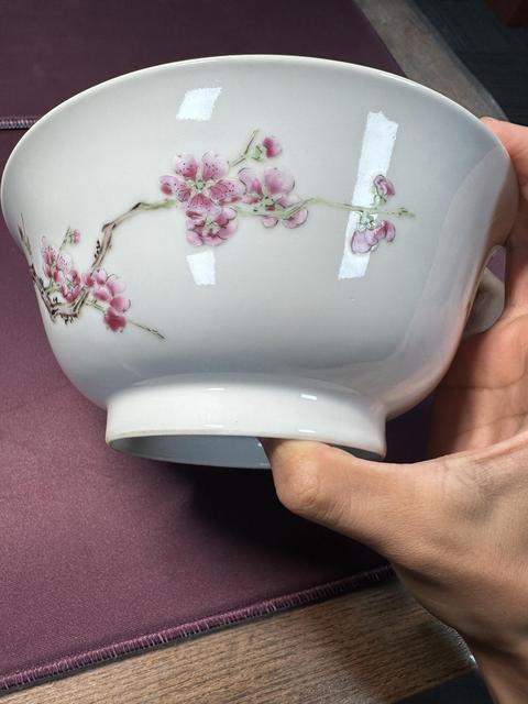 古玩陶瓷18世紀 粉彩喜上眉梢碗真品鑒賞圖