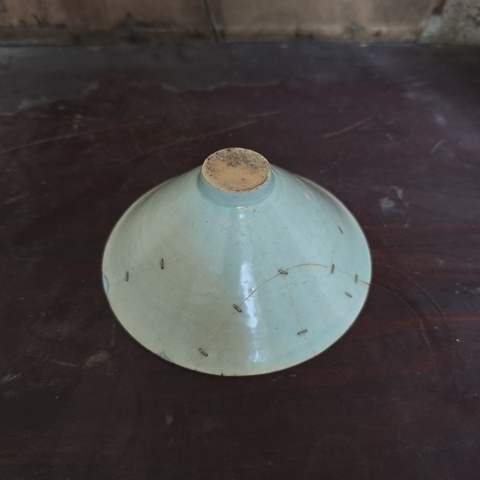 古玩陶瓷青白釉花卉紋斗笠盞真品鑒賞圖