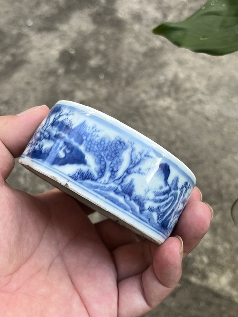 古玩陶瓷樓臺亭閣山水紋青花硯真品鑒賞圖