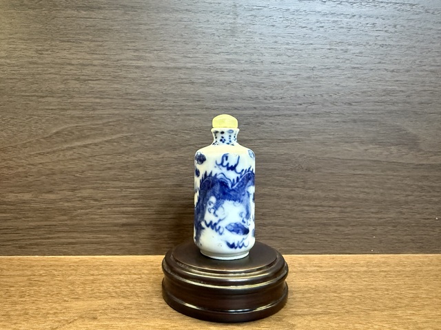 古玩陶瓷晚清青花鼻煙壺拍賣，當前價格1200元