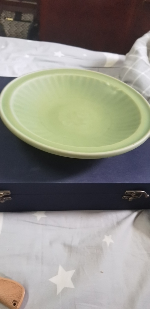 古玩陶瓷龍泉窯盤真品鑒賞圖