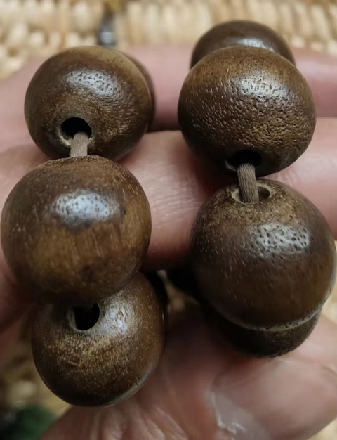 古玩雜項沉香朝珠真品鑒賞圖