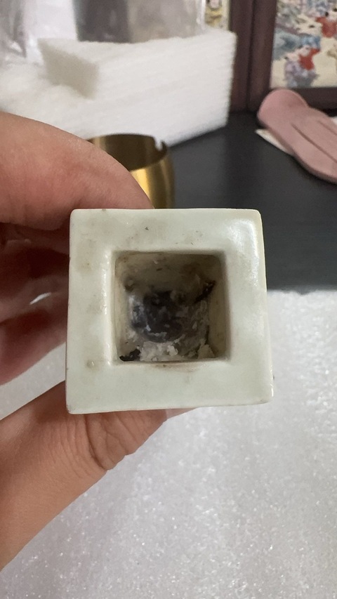 古玩陶瓷青花燭臺真品鑒賞圖