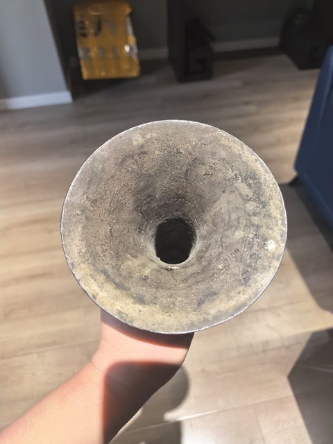 古玩銅器清中晚仿商周饕餮紋銅觚拍賣，當前價格9999元
