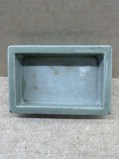 古玩陶瓷豆青釉堆白花卉四方水仙盆真品鑒賞圖